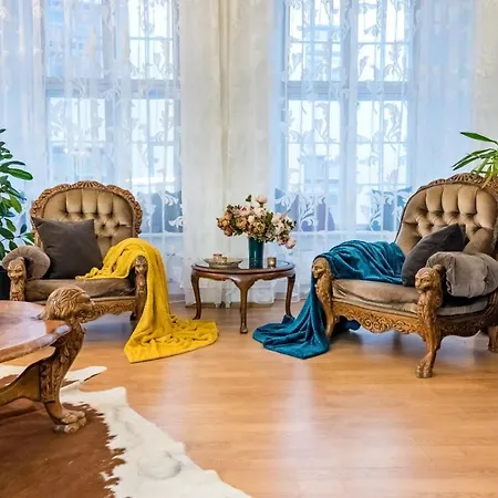 Dream Stay - Historic One-Bedroom Apartment شقة *